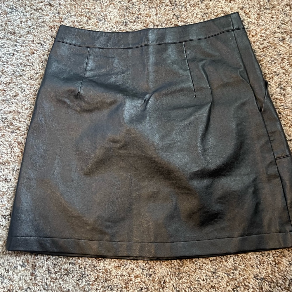 Leather skirt
